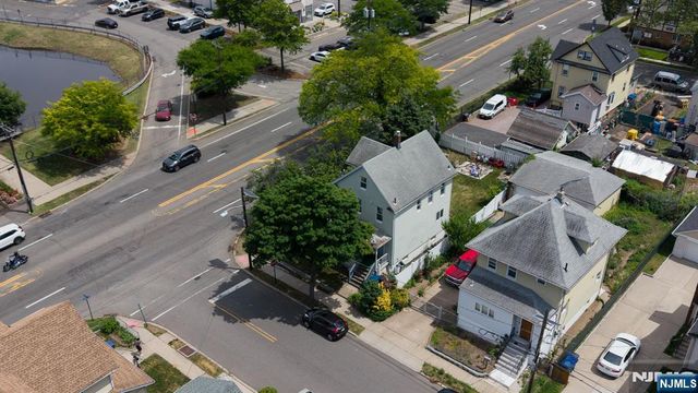 33-35 Pulaski Place, Hackensack, NJ 07601
