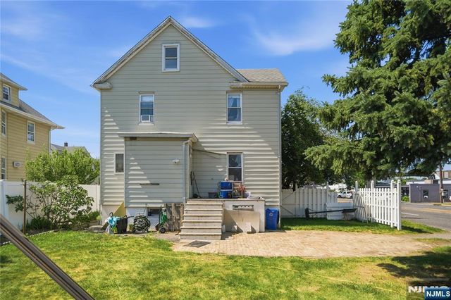 33-35 Pulaski Place, Hackensack, NJ 07601