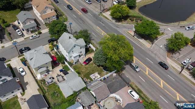 33-35 Pulaski Place, Hackensack, NJ 07601
