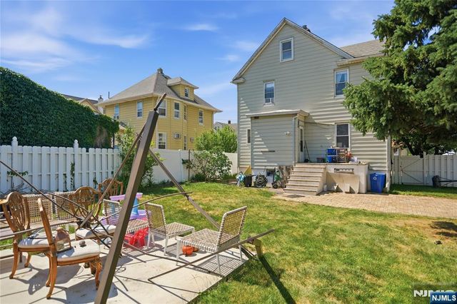 33-35 Pulaski Place, Hackensack, NJ 07601