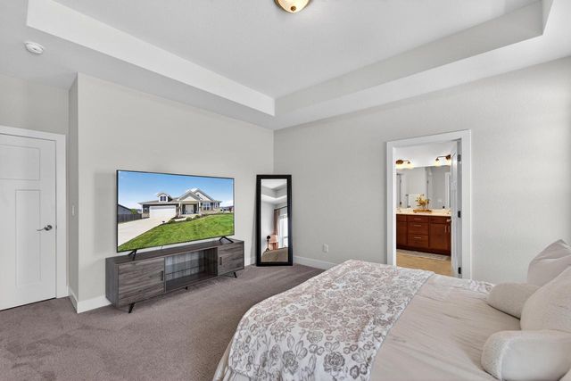 4300 20th PLACE, Kenosha, WI 53144