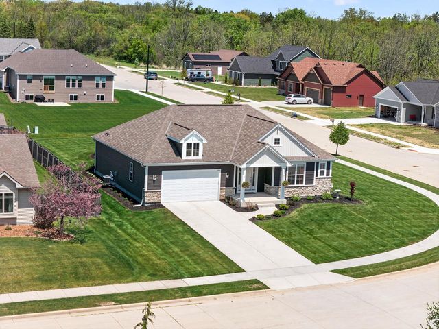 4300 20th PLACE, Kenosha, WI 53144
