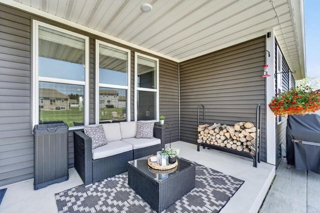 4300 20th PLACE, Kenosha, WI 53144