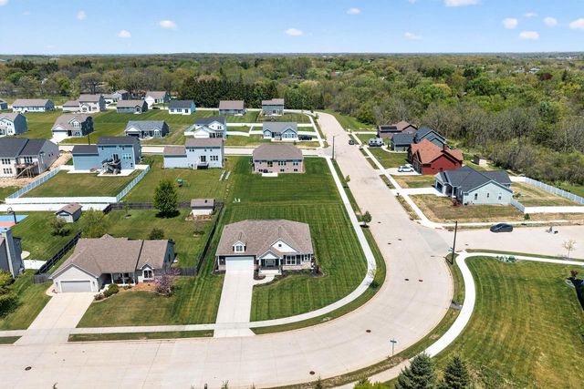4300 20th PLACE, Kenosha, WI 53144