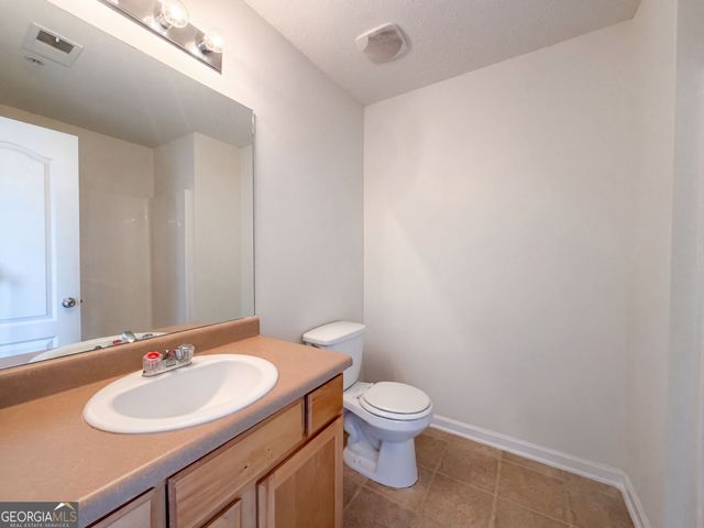1689 Broad River Road, Atlanta, GA 30349