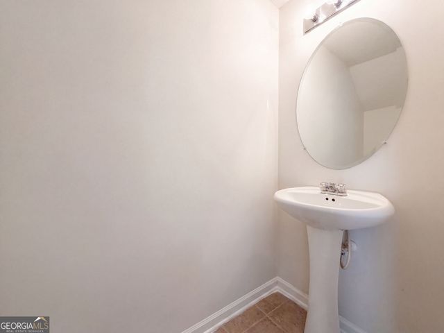 1689 Broad River Road, Atlanta, GA 30349