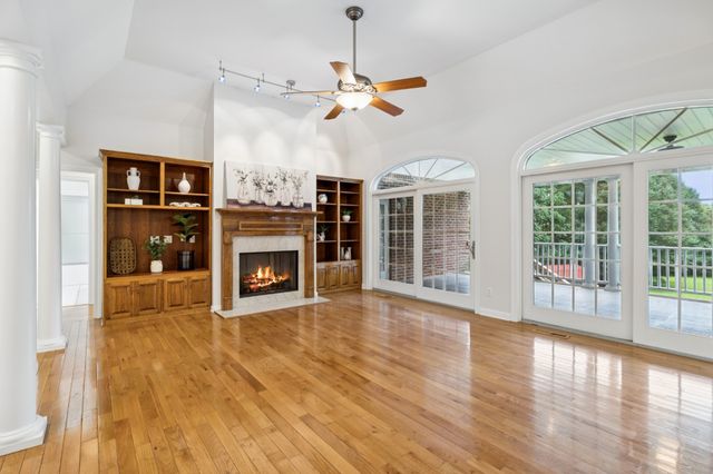 4024 Williamsport Pike, Williamsport, TN 38487