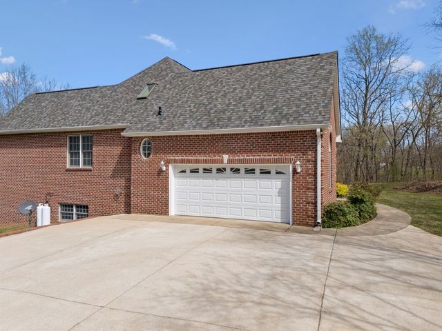 4024 Williamsport Pike, Williamsport, TN 38487