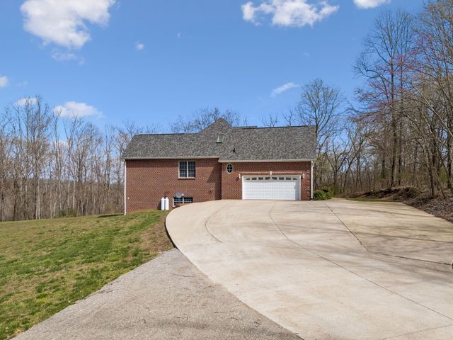4024 Williamsport Pike, Williamsport, TN 38487