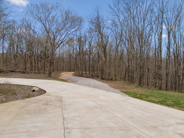 4024 Williamsport Pike, Williamsport, TN 38487