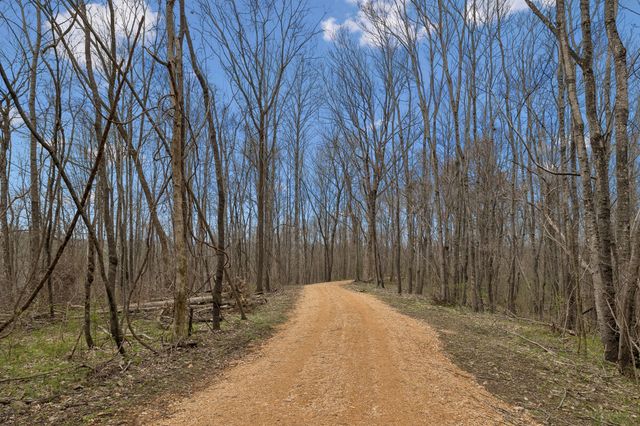 4024 Williamsport Pike, Williamsport, TN 38487