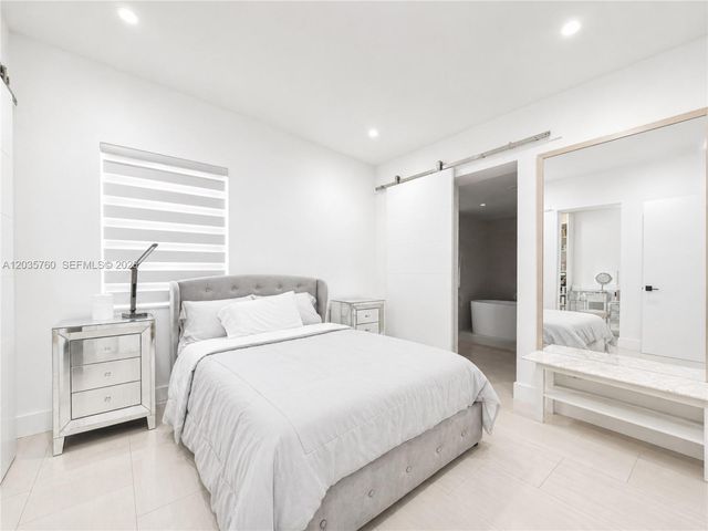 960 NE 146th Street, North Miami, FL 33161