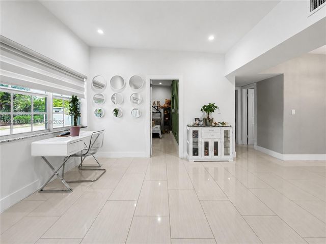960 NE 146th Street, North Miami, FL 33161