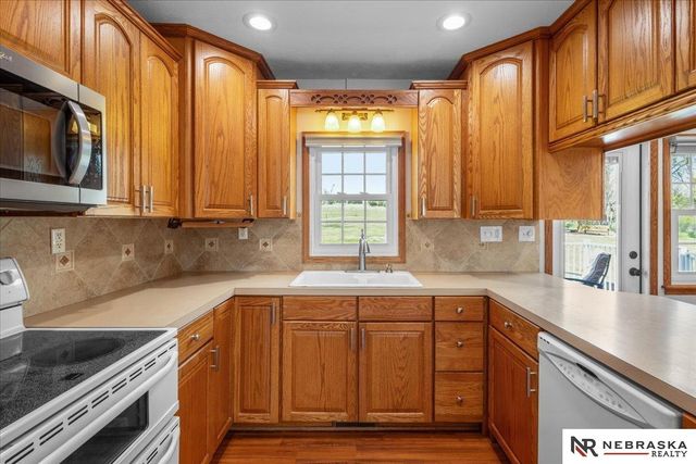 29818 E Park Highway, Ashland, NE 68003