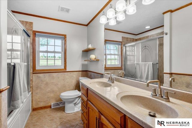 29818 E Park Highway, Ashland, NE 68003