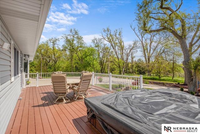 29818 E Park Highway, Ashland, NE 68003