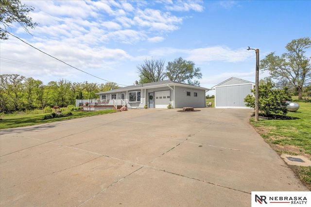 29818 E Park Highway, Ashland, NE 68003