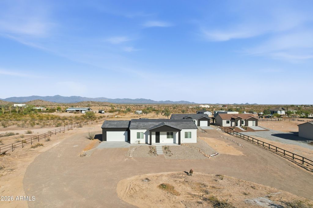 Image 1 of property listing at 4635 N 337TH Avenue, Tonopah, AZ 85354