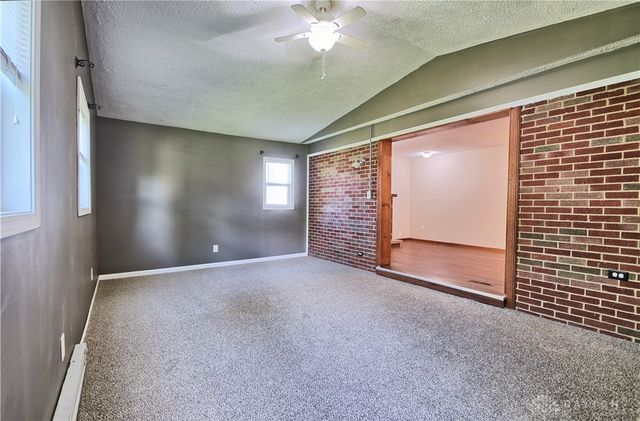 144 Upper Hillside Drive, Bellbrook, OH 45305