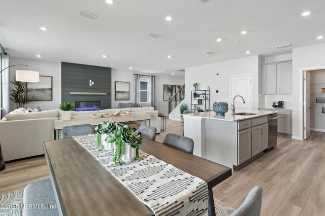 108 BUCCANEER Place, Palm Coast, FL 32164