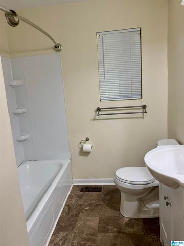 206 6TH STREET, Warrior, AL 35180
