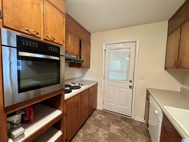 206 6TH STREET, Warrior, AL 35180