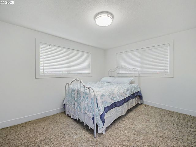 10923 Se 242ND Ave, Damascus, OR 97089