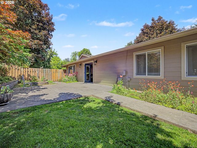 10923 Se 242ND Ave, Damascus, OR 97089