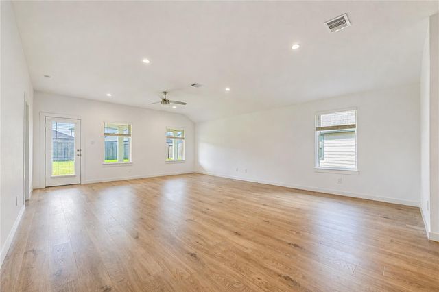 31727 Hallington Hill Lane, Fulshear, TX 77441