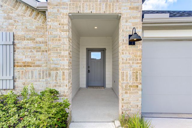 31727 Hallington Hill Lane, Fulshear, TX 77441