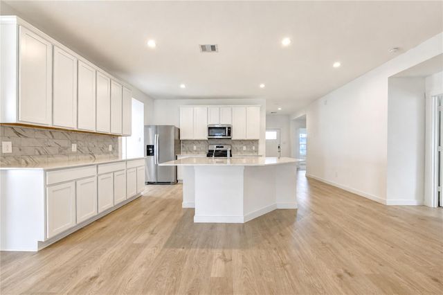 31727 Hallington Hill Lane, Fulshear, TX 77441