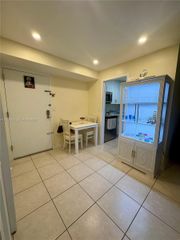 5050 NW 7th St 309, Miami, FL 33126