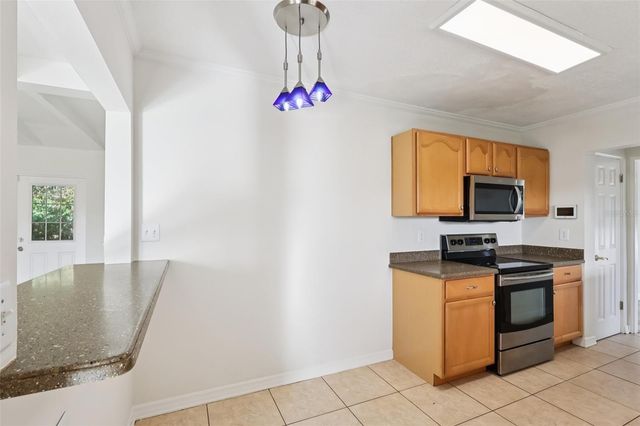 131 E PALMETTO AVENUE, Howey In The Hills, FL 34737