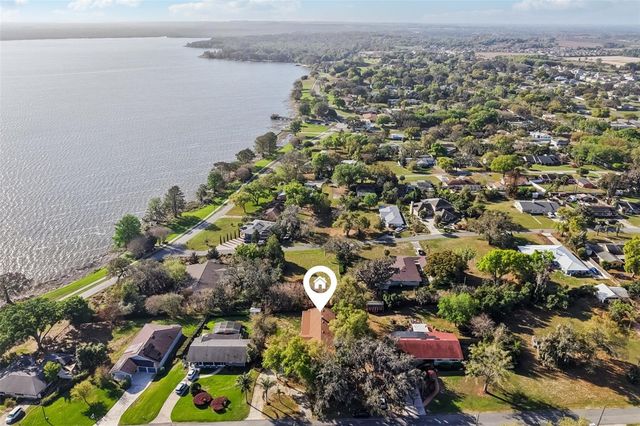 131 E PALMETTO AVENUE, Howey In The Hills, FL 34737