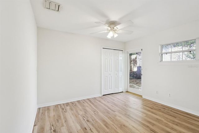 131 E PALMETTO AVENUE, Howey In The Hills, FL 34737