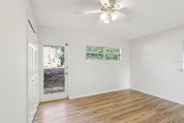 131 E PALMETTO AVENUE, Howey In The Hills, FL 34737