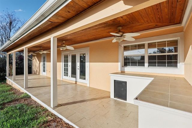 131 E PALMETTO AVENUE, Howey In The Hills, FL 34737