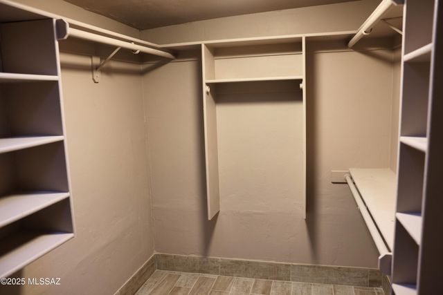 1231 W Newton Drive, Tucson, AZ 85704