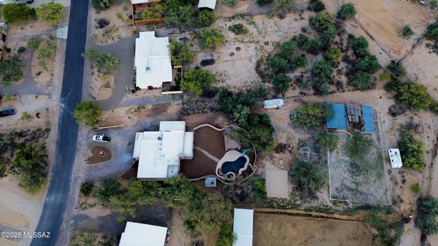 1231 W Newton Drive, Tucson, AZ 85704