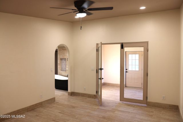 1231 W Newton Drive, Tucson, AZ 85704