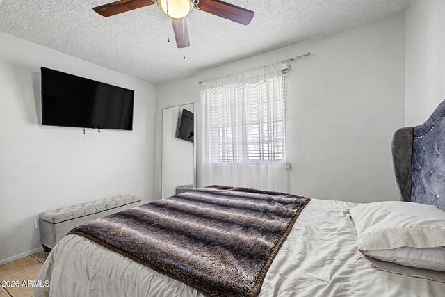 6313 W MONTEREY Way, Phoenix, AZ 85033