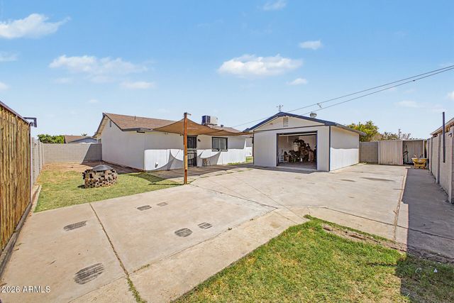 6313 W MONTEREY Way, Phoenix, AZ 85033