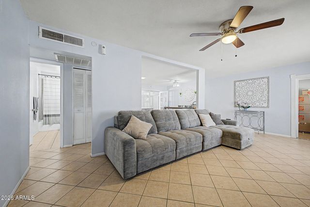 6313 W MONTEREY Way, Phoenix, AZ 85033