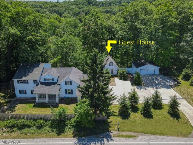 7981 Kinsman Road, Novelty, OH 44072