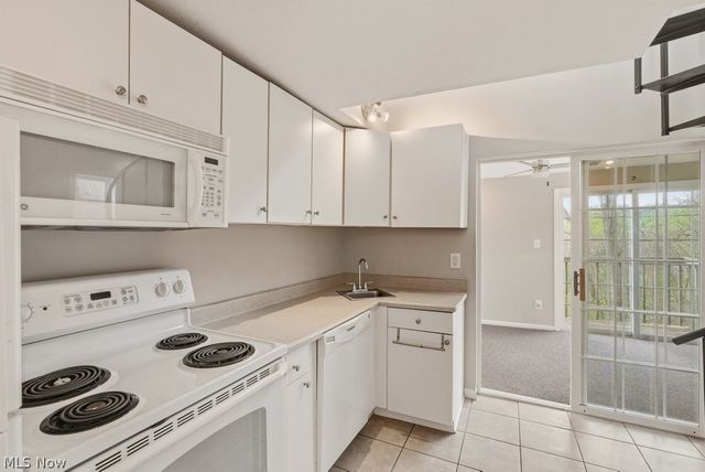7981 Kinsman Road, Novelty, OH 44072
