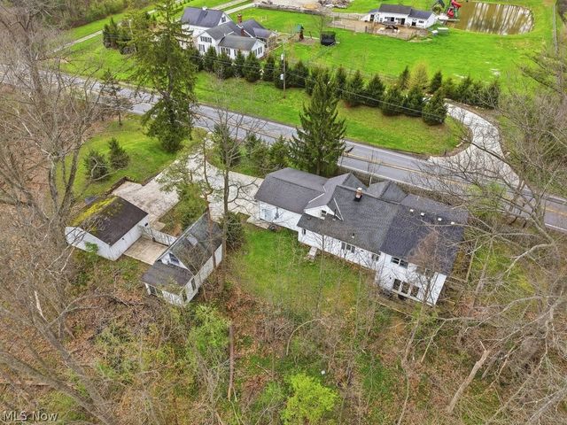 7981 Kinsman Road, Novelty, OH 44072