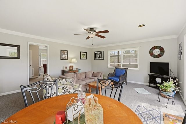 7981 Kinsman Road, Novelty, OH 44072