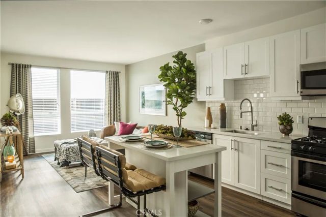 5901 Center Drive 303-1, Los Angeles, CA 90045