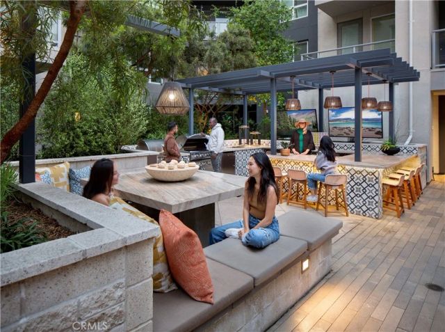 5901 Center Drive 303-1, Los Angeles, CA 90045