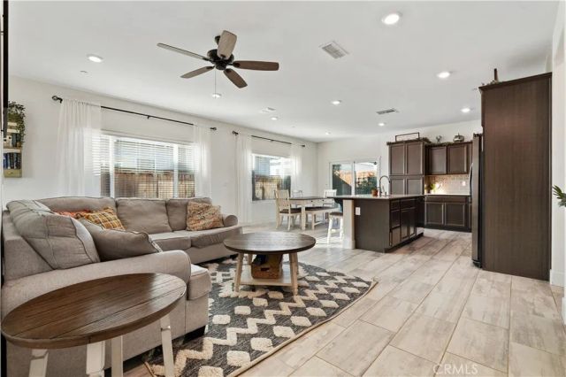 9606 Cotton Creek, Shafter, CA 93263